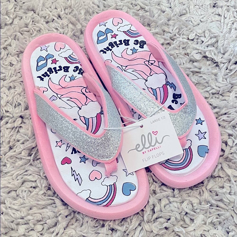 Elli by Capelli Sporty Flex Thong Unicorn Sandals, Size 1/2
